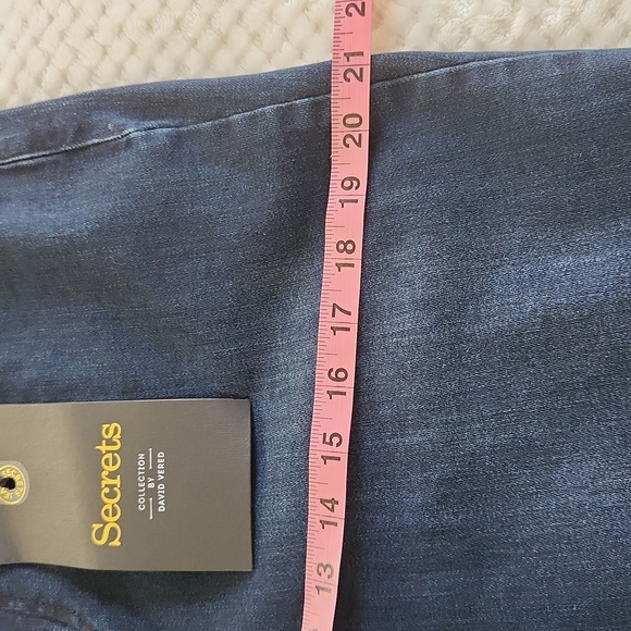 SECRETS WOMENS JEANS SIZE 12 RHINESTONE EMBELLISHMENT NEW QIT TAGS - Picture 11 of 14